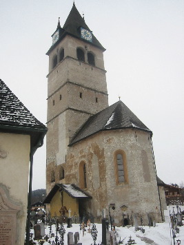 kitzbuhel kirche.JPG